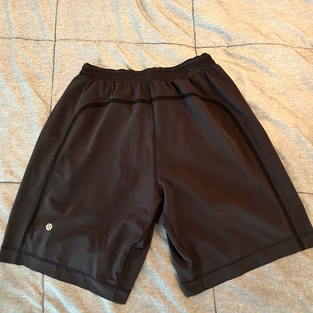 Men’s Lululemon shorts